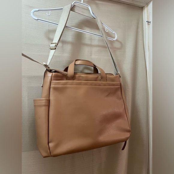 ⚪️ Skip Hop diaper bag beige classy multiple pockets - Picture 8 of 12